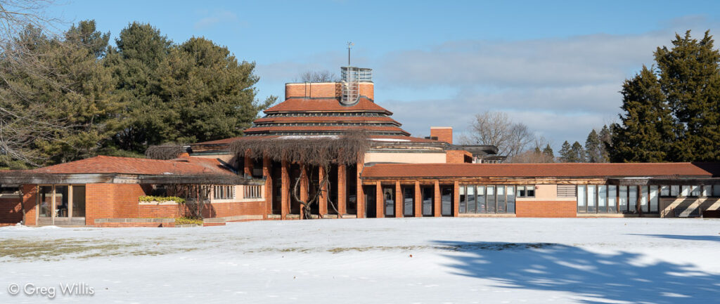 Exterior, Wingspread