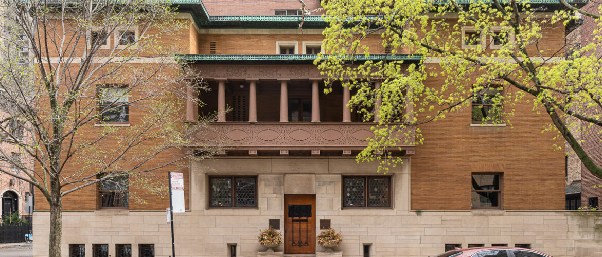 Exterior, Charnley-Persky House