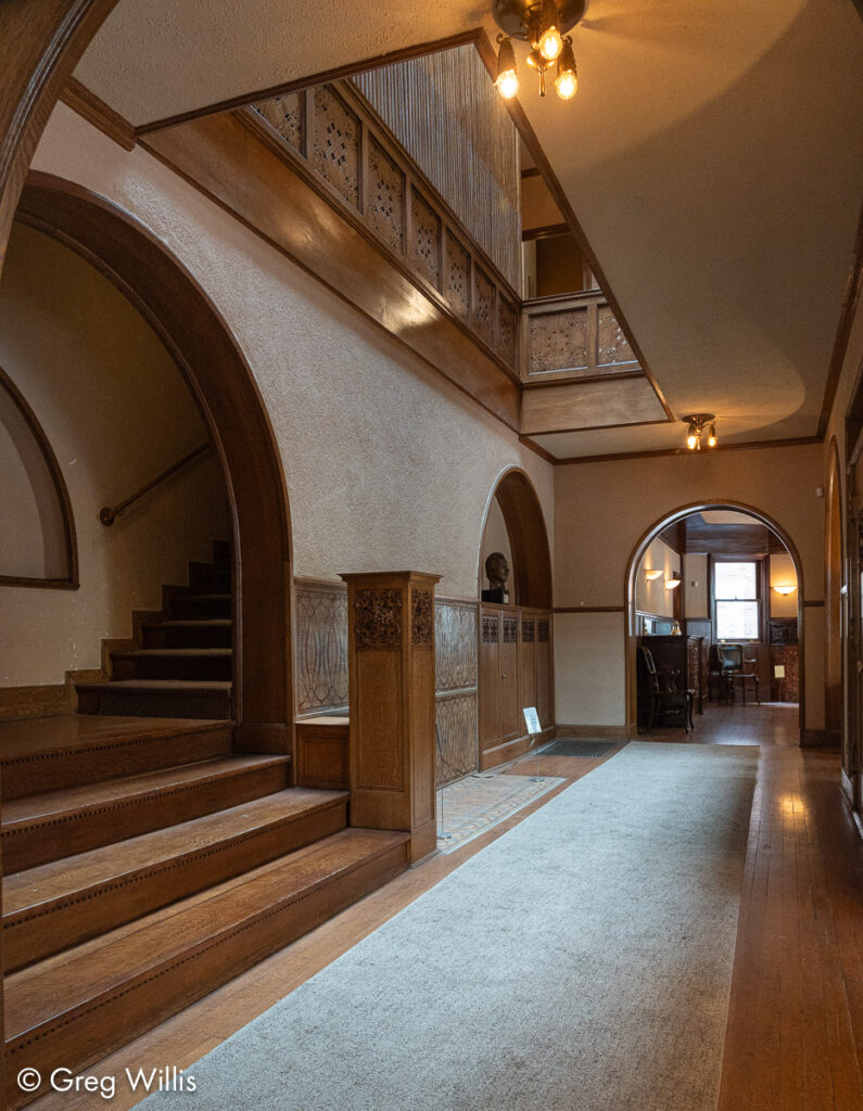 Main Hall, Charnley-Persky House