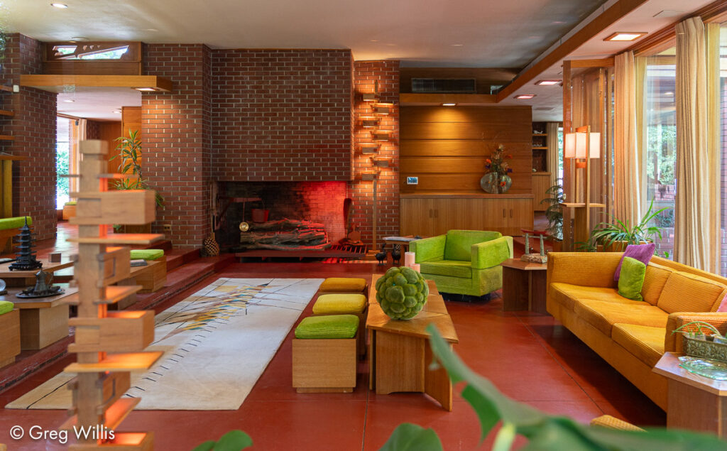 Living Area, Samara House
