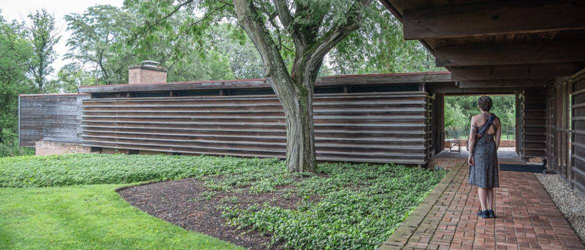 Studio Wing and Covered Walkway, Schweikher House