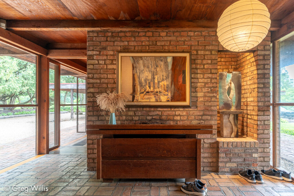 Entrance, Schweikher House