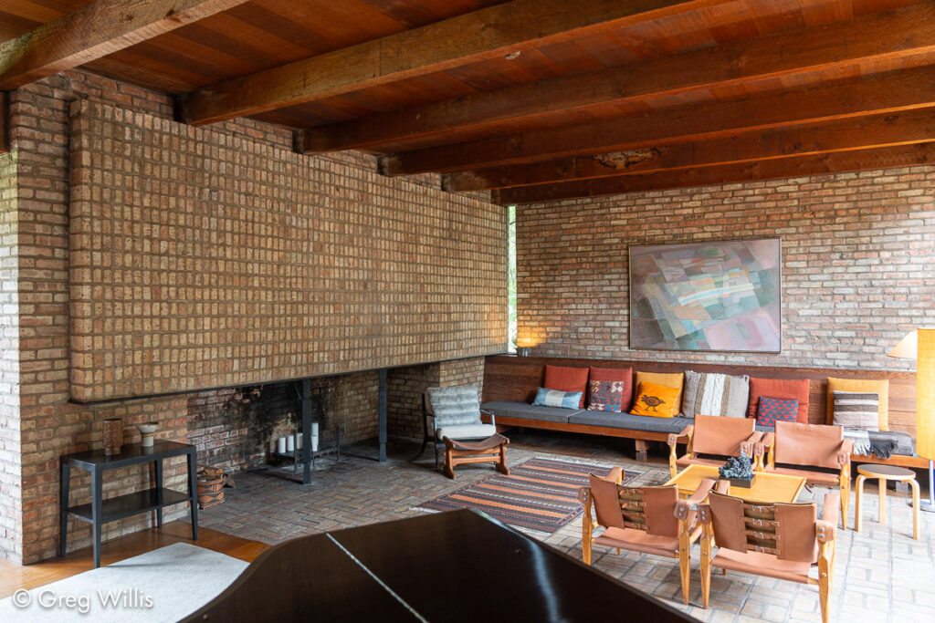 Main Room, Schweikher House