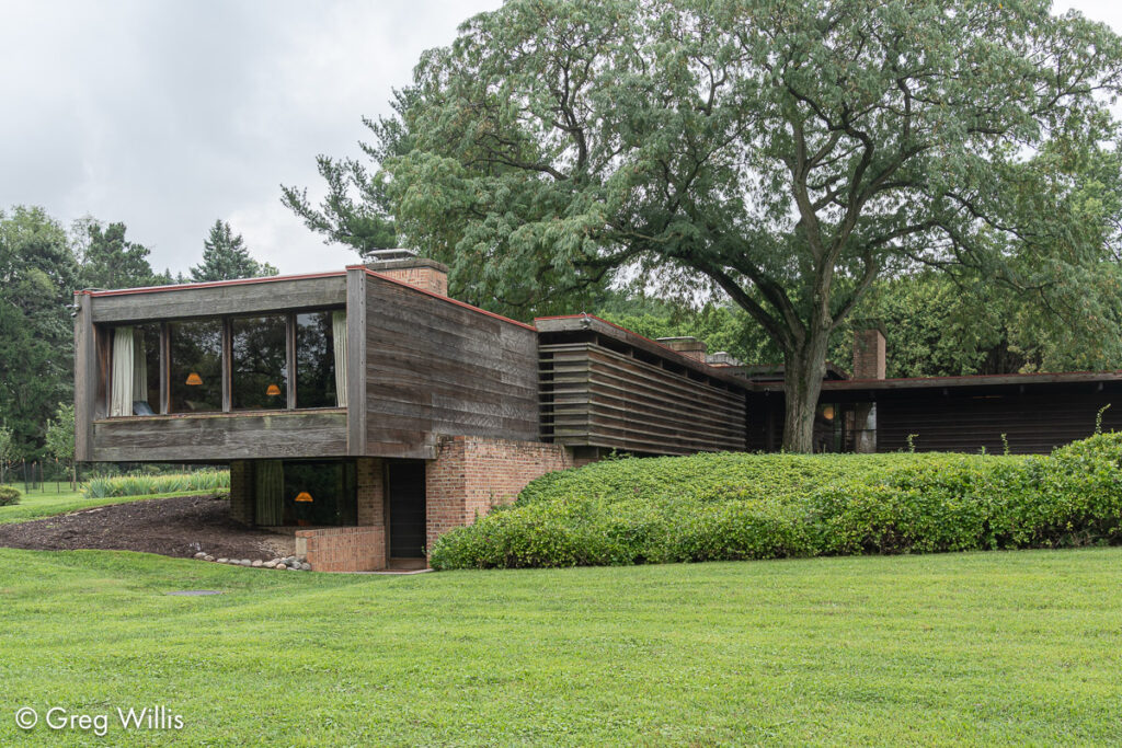 Studio Wing, Schweikher House