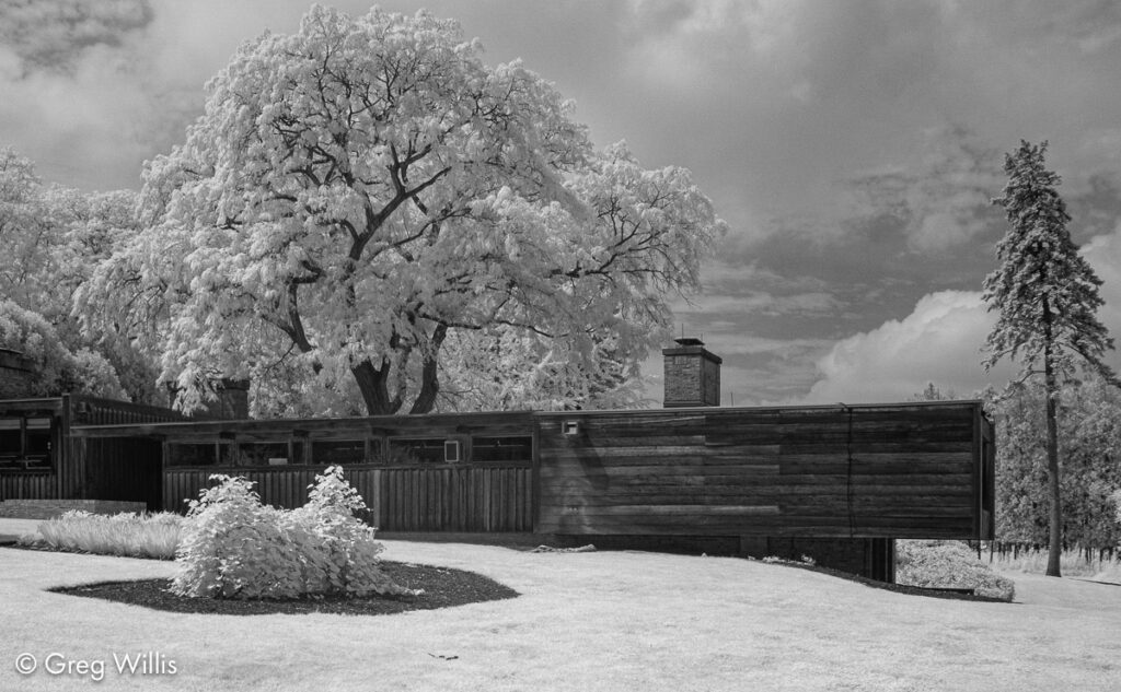 Studio Wing, Schweikher House